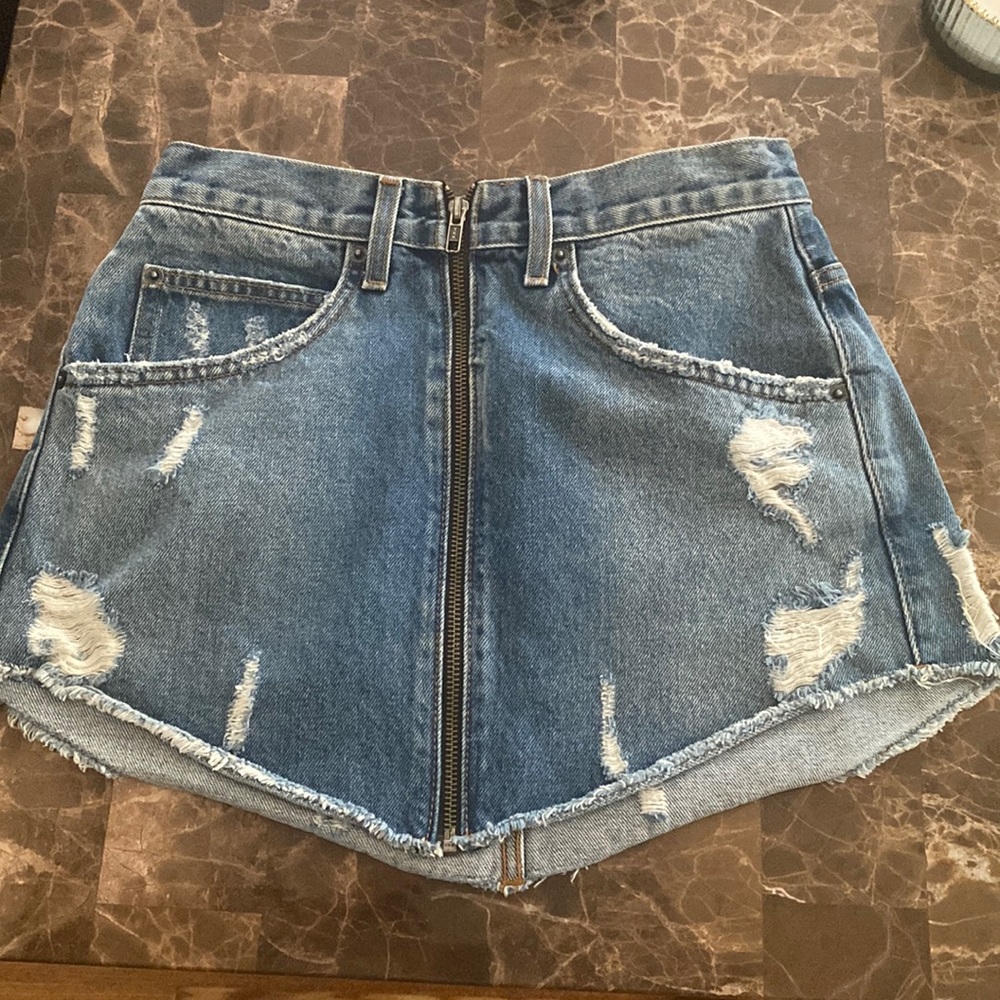 CARMAR LOS ANGELES Denim Sierra Beatrice Zip Front Skirt